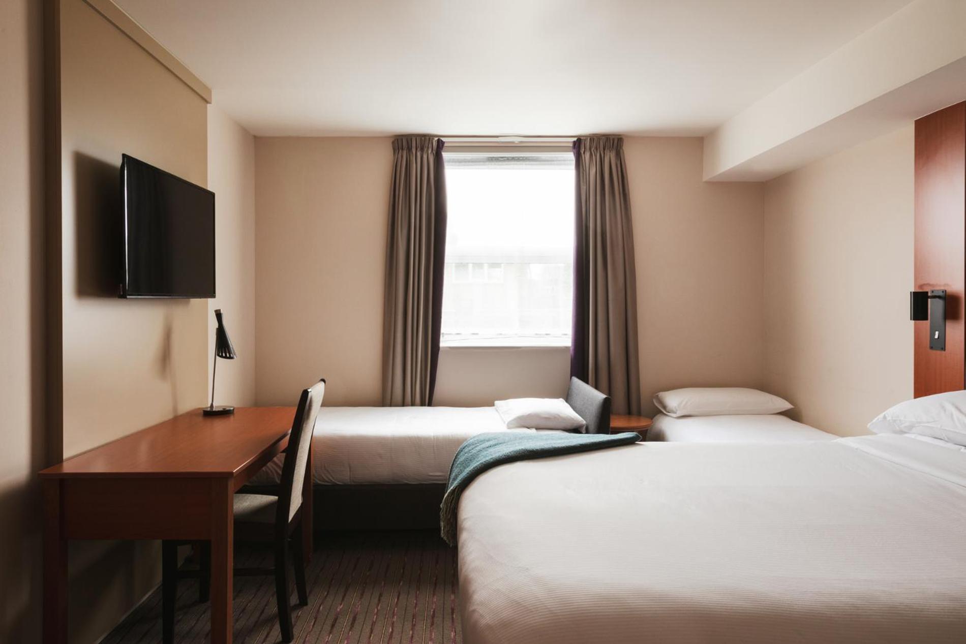 The Highwayman Hotel Честерфілд Екстер'єр фото